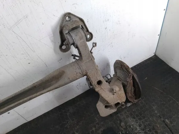 BELKA ZAWIESZENIA achterasbalk voor Opel Zafira B image 8