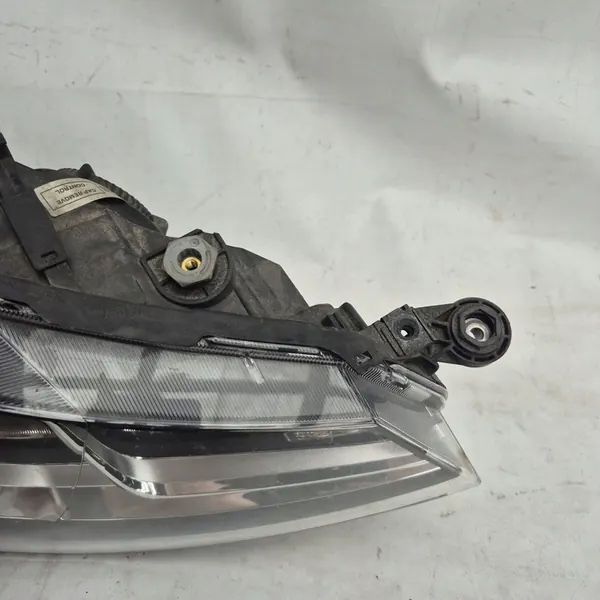 SEAT IBIZA 5 V 6F1 Farol Direito Dianteiro 6F1941006B image 3