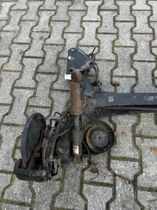 FIAT 500 ABARTH LIFT achterasbalk OEM 2016- image 3