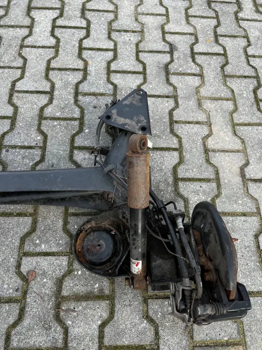 FIAT 500 ABARTH LIFT achterasbalk OEM 2016- image 4