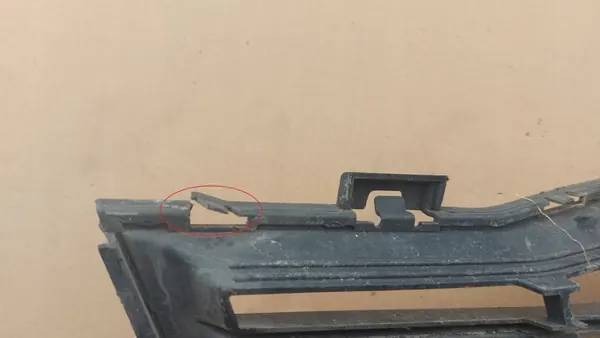 Tappo Griglia Paraurti Anteriore Sinistro BMW 3 F30 F31 image 3