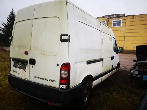 Colector de escape Opel Movano OEM 8200042882 2.5L image 9