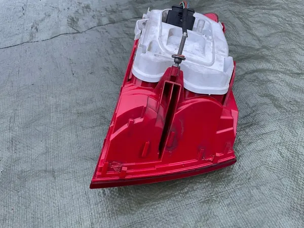 Luz trasera LED derecha Audi A6 C6 Original 4F5945096N image 9