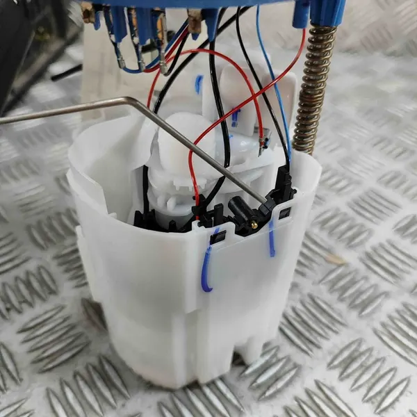 Brandstofpomp VW TIGUAN (5N_) 1.5L 2020 5QA919051A image 6