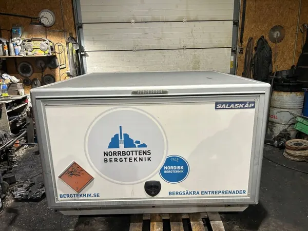 Caja Toyota OE para Hilux 2019 AN120/130 - Usado image 2