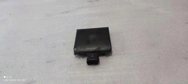 Sensor ponto cego Volvo OEM 32340780 - Usado image 4