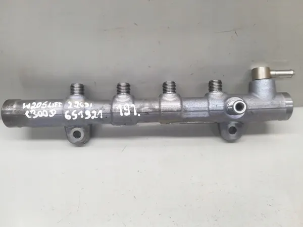 Rampa de combustible Bosch W205 C220 2.2 CDI A6510701595 image 2