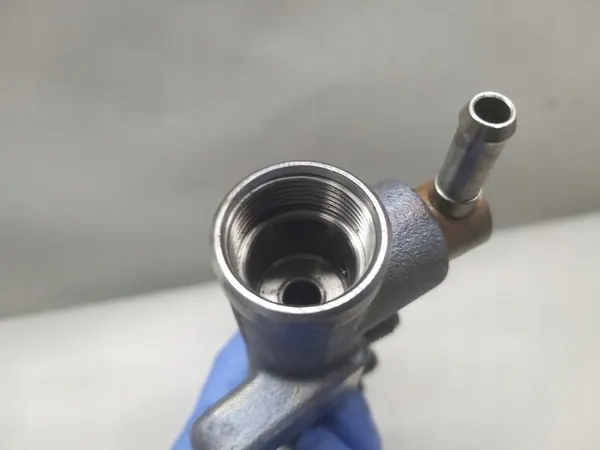 Rampa de combustible Bosch W205 C220 2.2 CDI A6510701595 image 7