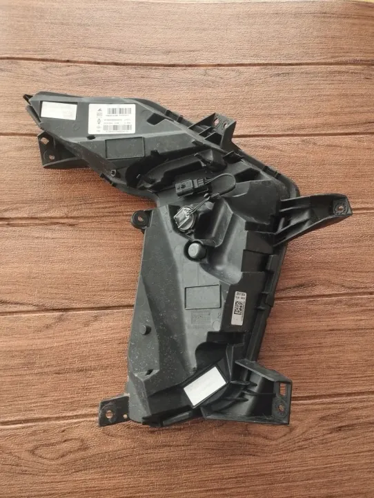 Luz DRL esquerda Renault Clio V OEM 01084099900010 image 7