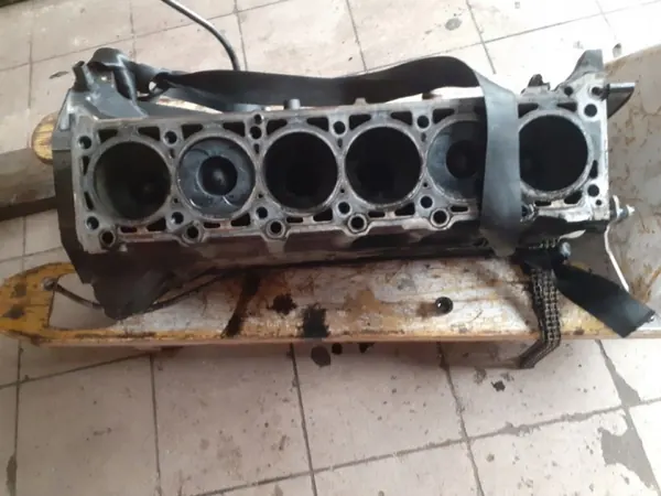 Pompe à injection Mercedes W211 3.2 CDI 204CH OEM image 8