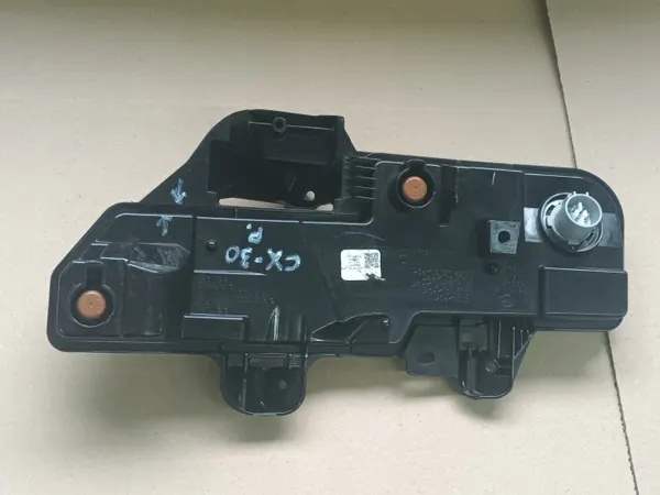 Phare DRL droit Mazda DFR5-51060 pour CX-30 image 4