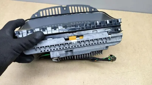 BMW Navigationsskärm OEM 9157123 för 7-serien image 2