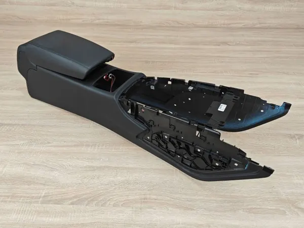 Mittkonsol armstöd Audi A6 C7 Lift OEM 4G0863244B image 2
