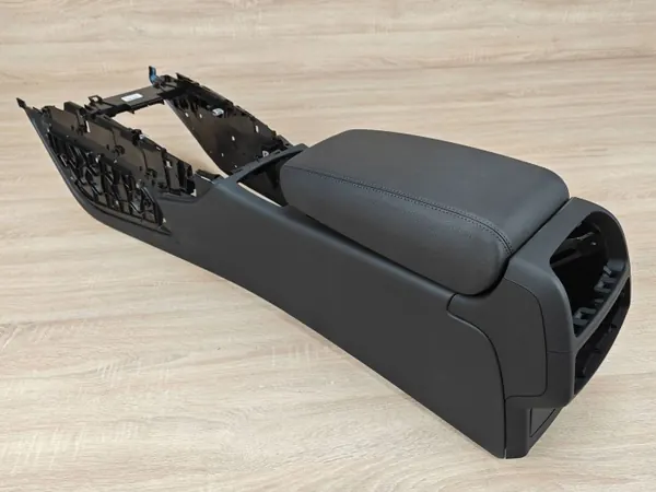 Mittkonsol armstöd Audi A6 C7 Lift OEM 4G0863244B image 5