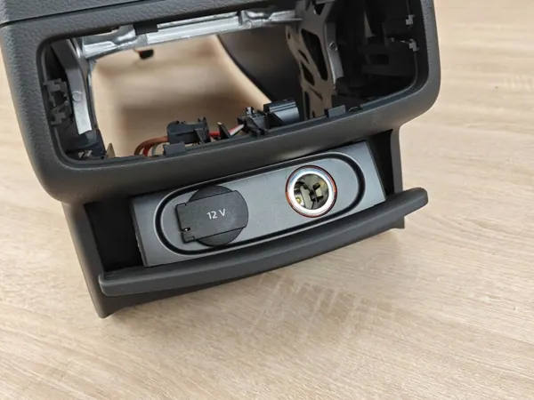 Mittkonsol armstöd Audi A6 C7 Lift OEM 4G0863244B image 6