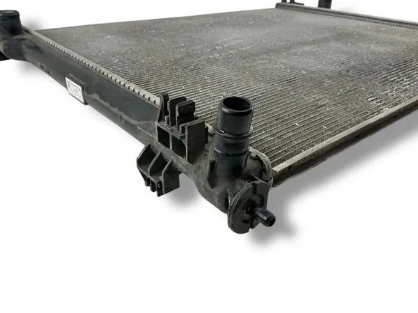 Fram radiator Toyota Highlander XU70 2021 OEM 16400F0080 image 5