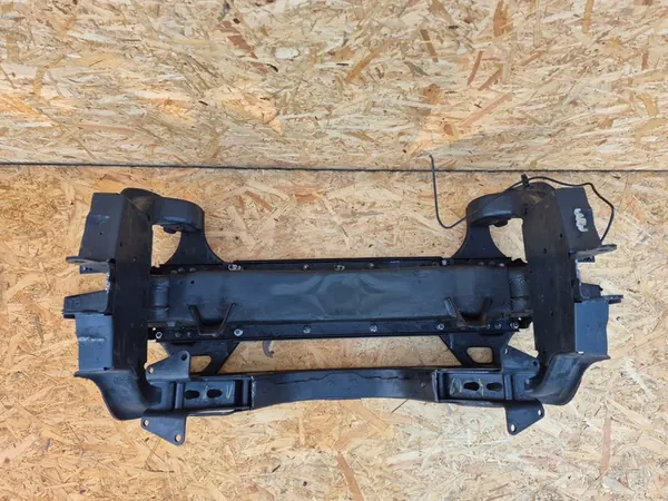 Cadre de moteur IVECO DAILY IV image 6