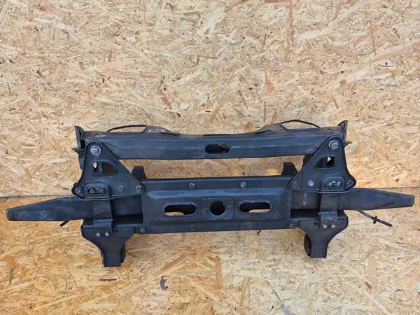 Cadre de moteur IVECO DAILY IV image 7