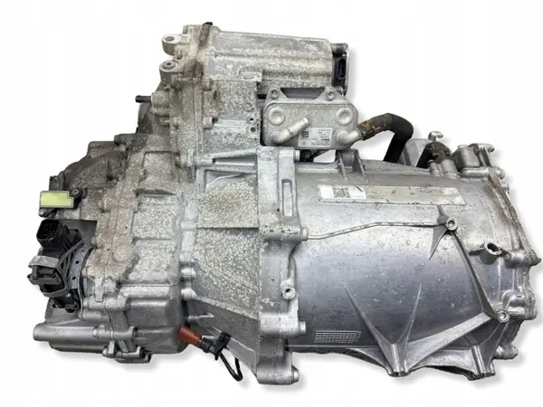 Gebrauchter Porsche Taycan Elektromotor 9J1 EBF OEM image 2