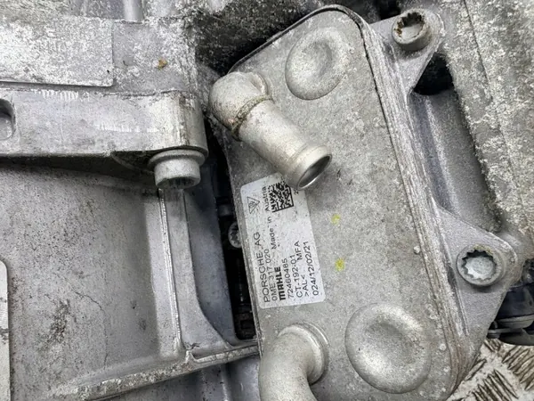 Gebrauchter Porsche Taycan Elektromotor 9J1 EBF OEM image 8