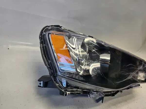 Faros derecho Mitsubishi Lancer VIII 8 X 07-17 OEM image 3