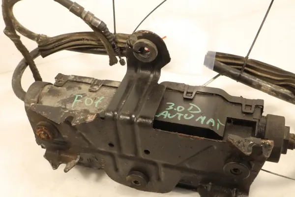 Frein à main électrique OEM 679779002 pour BMW 5 F07 image 3