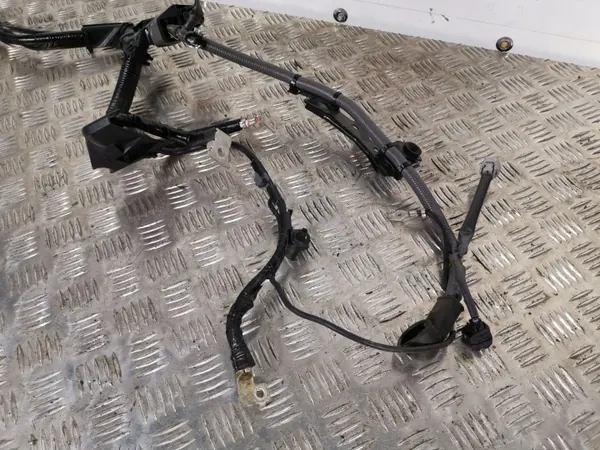 Subaru Forester plusnapää OEM 110456SJ000 image 4