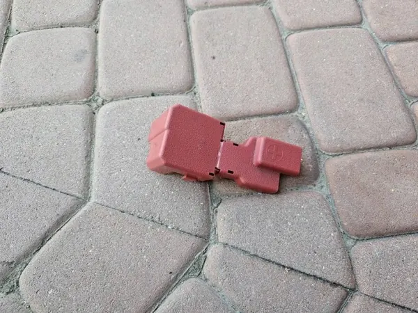 Cache boîte à fusibles OEM OPELCZESCI.com-C18 Toyota Aygo X image 2