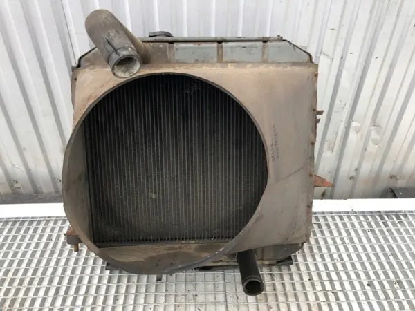 Radiateur d'eau OEM LORK-2043-1000016424 pour Jelcz image 3