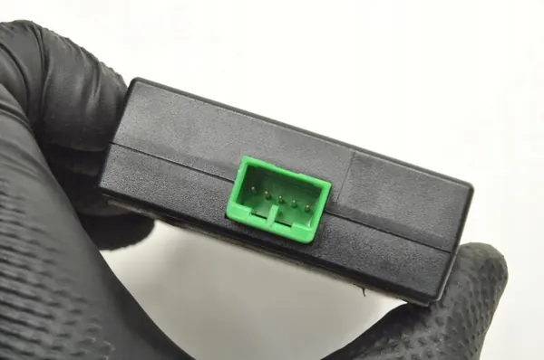 Volvo C70 II Ohjausmoduuli OEM 30797981 image 3