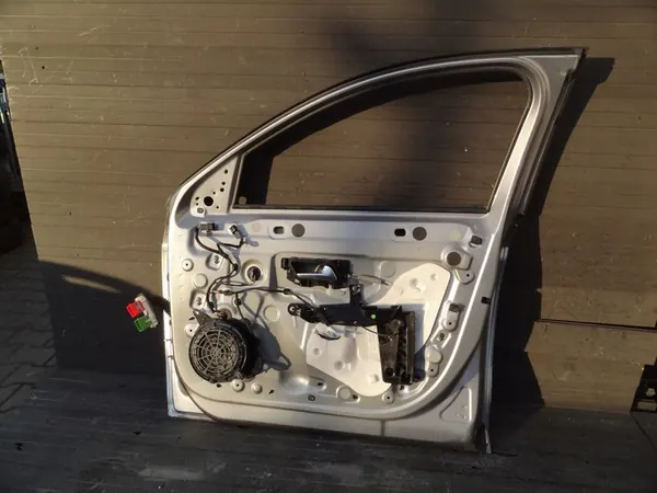 Opel OE 9837705880 Framdörr Höger image 4