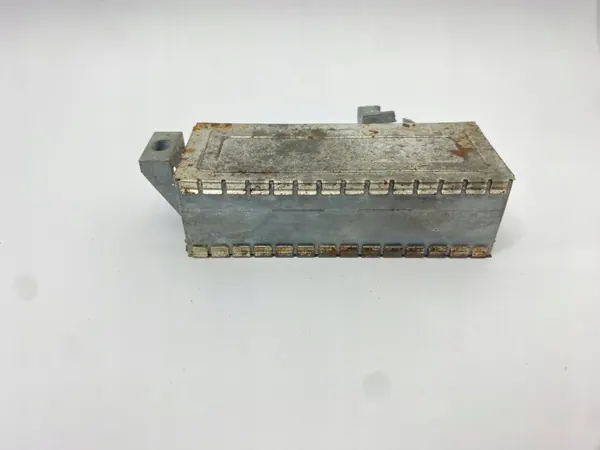 Antennförstärkare OEM WZMACNIACZ/SDV10085 Mercedes image 8