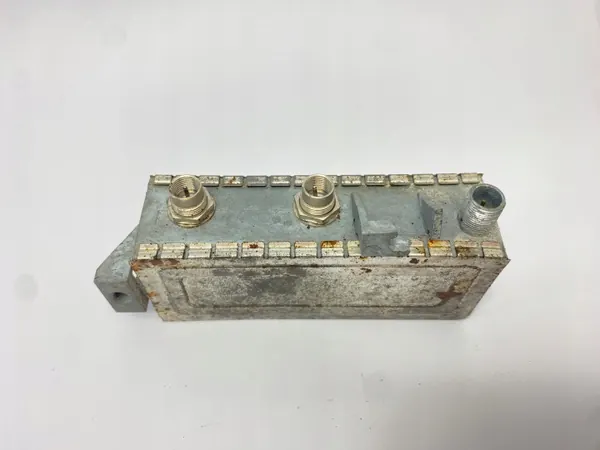 Antennförstärkare OEM WZMACNIACZ/SDV10085 Mercedes image 9