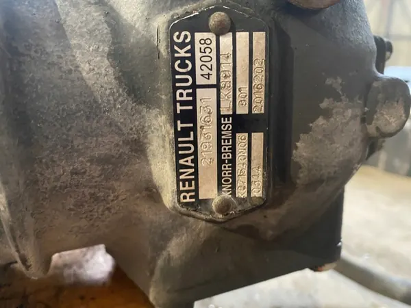 Gebruikte luchtdrukremcompressor OEM 533.01.1000 image 4