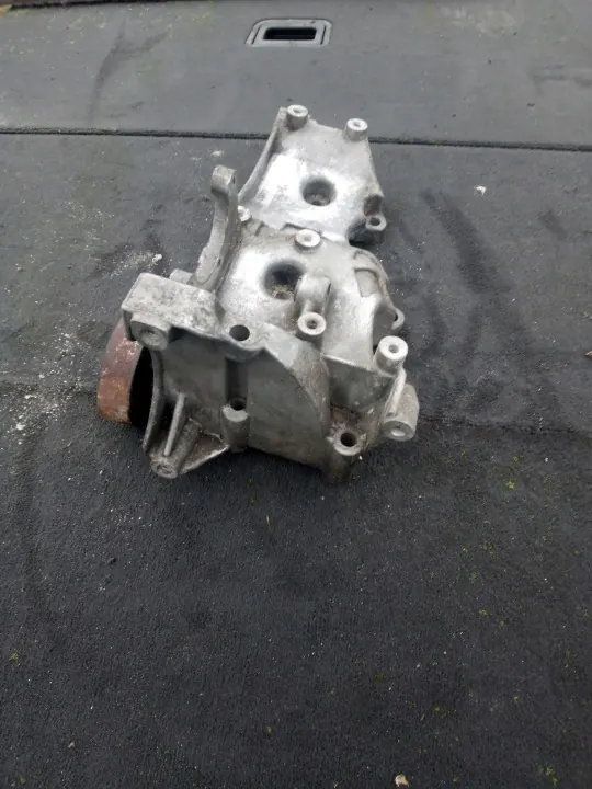 OEM 06D903141G Generatorfäste för Audi A4 B7 1.8T image 3