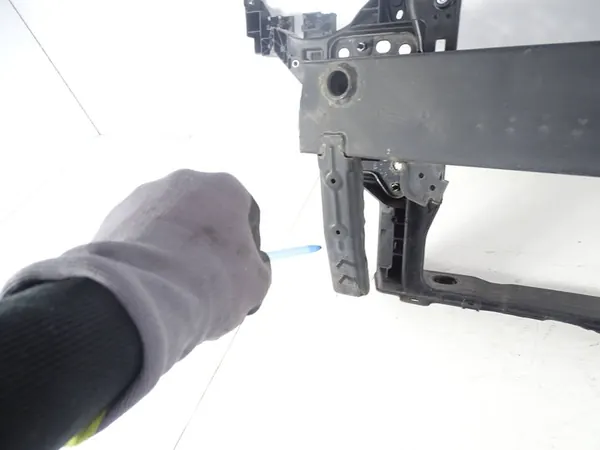 Vorderstoßstange Kia Ceed III X-Ceed III + Träger /17 image 5