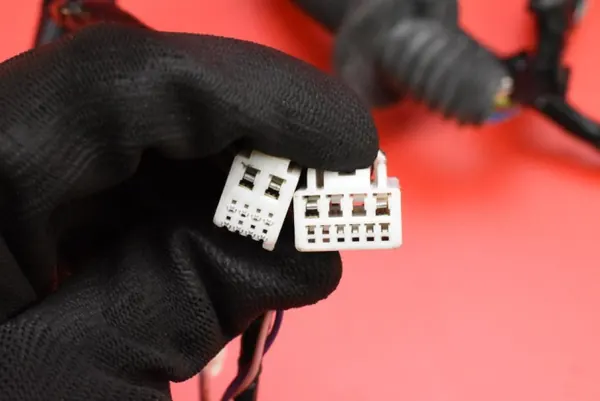 Harness Porta Dianteira Esquerda OEM 82152-0DQ30-C image 7