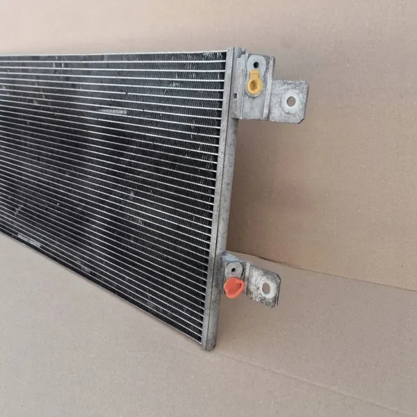 MAN TGS TGX AC Condensator Schraper OEM 81619206045 image 4