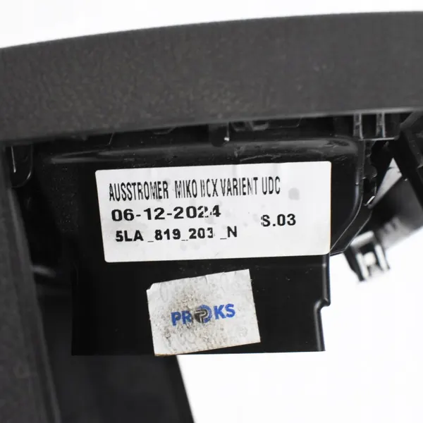 Rejilla de ventilación USB trasera OEM 5LA857289B para Skoda image 3