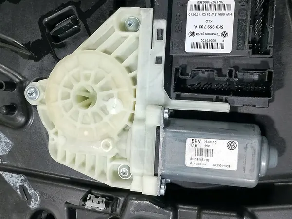 Elevador de vidro dianteiro esquerdo VW Golf VI image 5