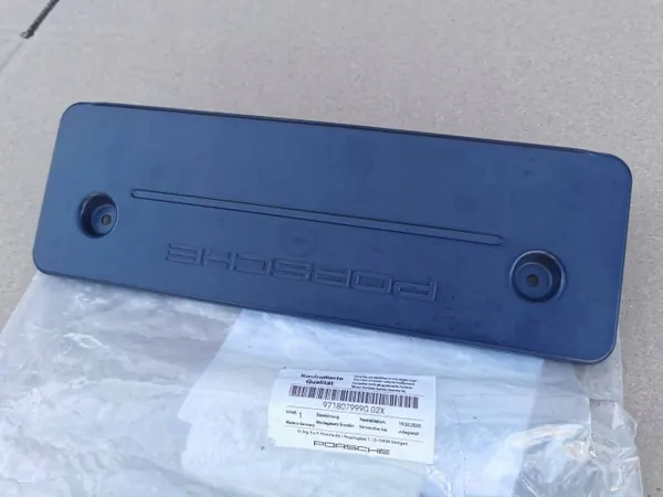 Sous-plaque OEM 971807999Q pour Porsche Panamera image 3