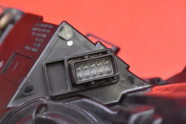 Vasen ajovalaisin Opel Meriva 2 II B 10-14 OEM 13286612 image 9