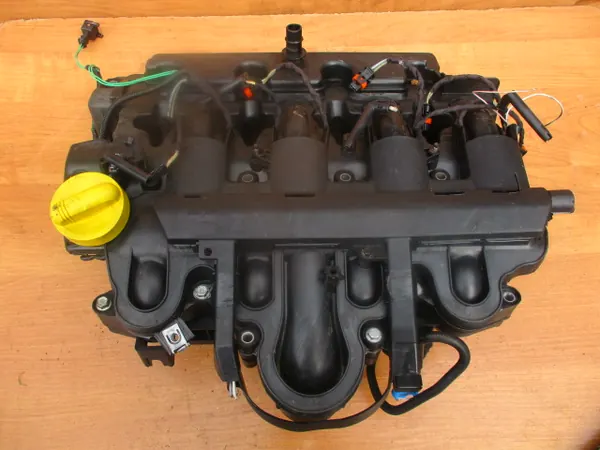 Moottori 2.2 2.5 16V DCI Renault Master Opel Osat image 3