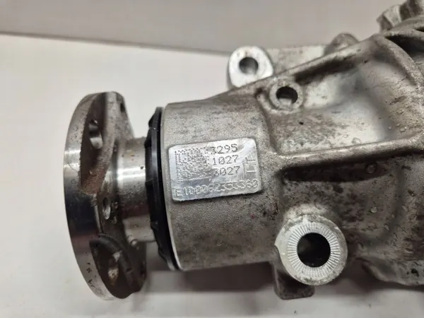 Front Differential BMW G01 G20 G21 G42 8741855 image 4