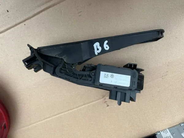 Potentiomètre de pédale d'accélérateur OEM 1K1721503L VW image 2