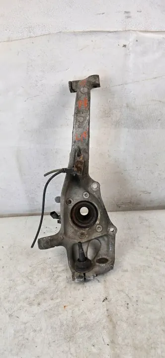 Pivot de direction avant droit OEM R8K0407258L image 2