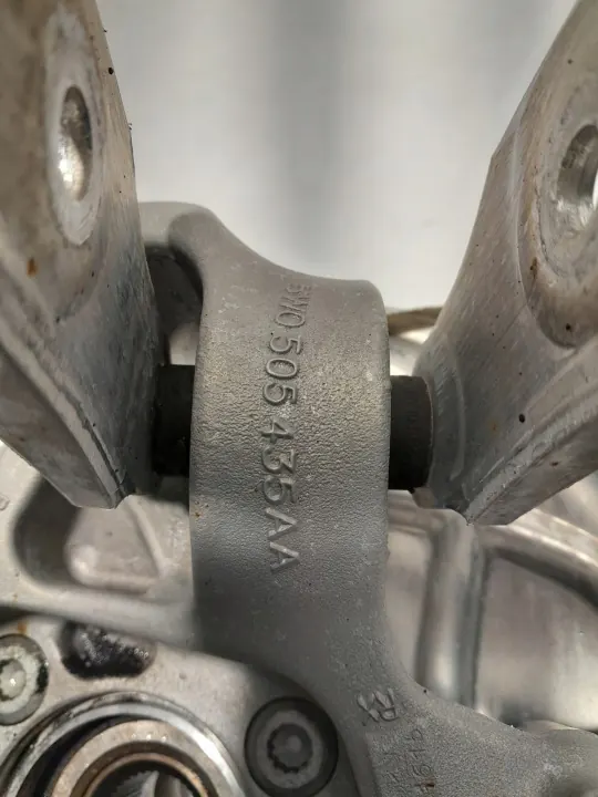 Pivot arrière gauche Audi A4 B9 Lift OEM 8W0505435AA image 5