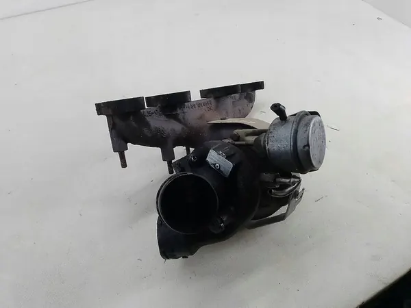 Turbo med Samlare VW Caddy III 1.9 TDI OEM 03G253019J image 2