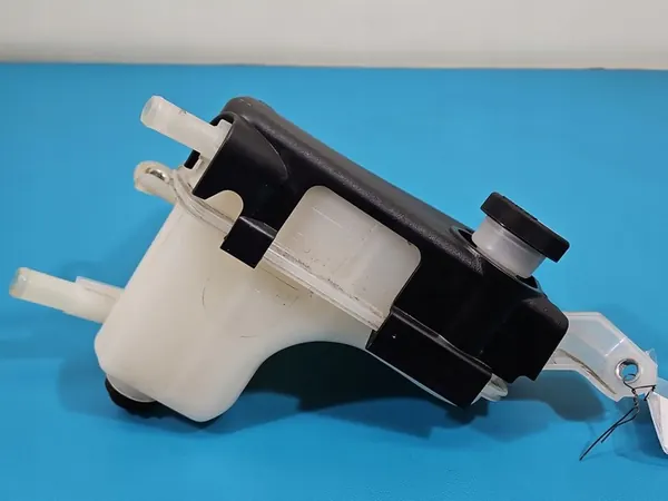 Kühlmittelbehälter Lexus CT 10-22 1.8 VVTI image 3