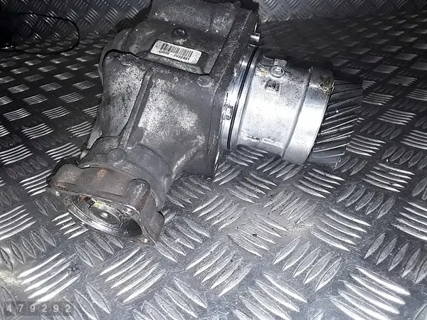 2009 Honda CR-V Boîte de transfert 2200 hppm image 4